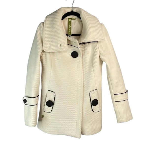 SOIA & KYO Ribbed Wool Blend Coat Cream with Black Contrast Buttons and Piping S - Picture 2 of 15